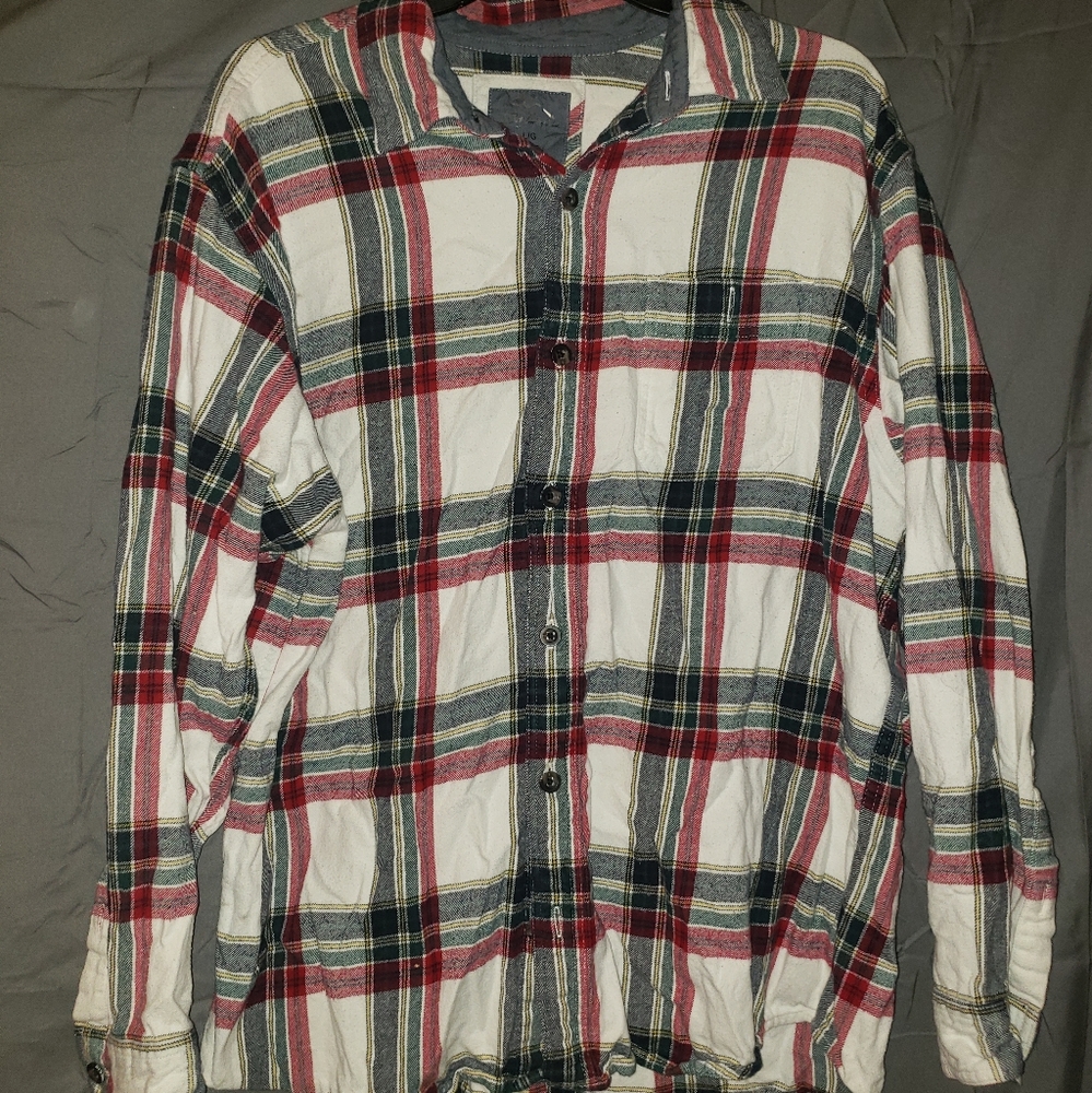thick nice plaid flannel shirt